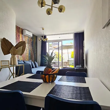 Beachclub Mediterran Garden Apartment